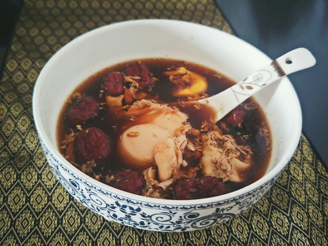 养颜丰胸圣品 红枣枸己蛋酒酿