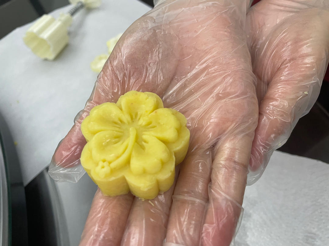 奶香绿豆糕（无豆腥味，超快手不麻烦）