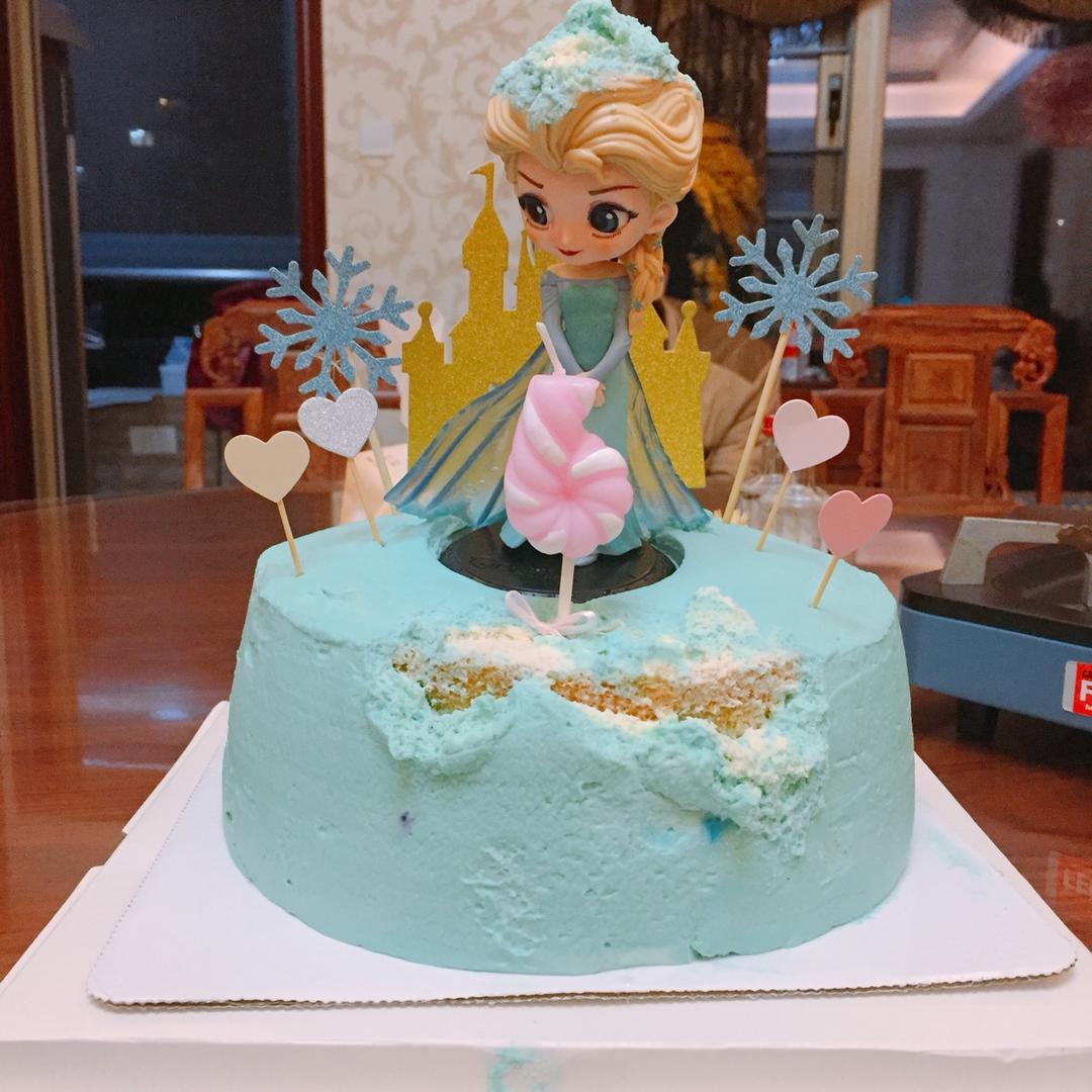 冰雪奇缘主题双层蛋糕--Frozen艾莎