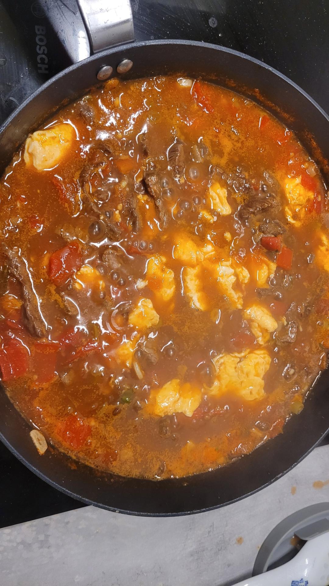 酸甜浓郁～超开胃🔥番茄滑蛋牛肉饭