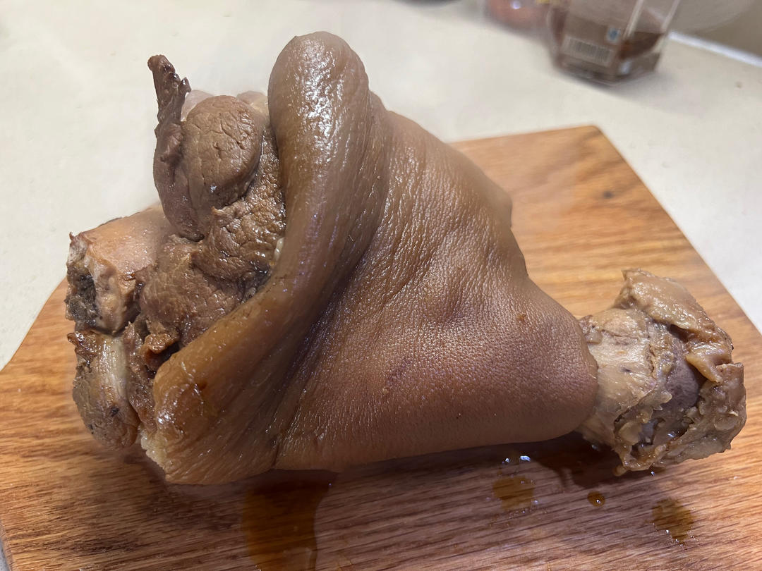 家常酱肘子