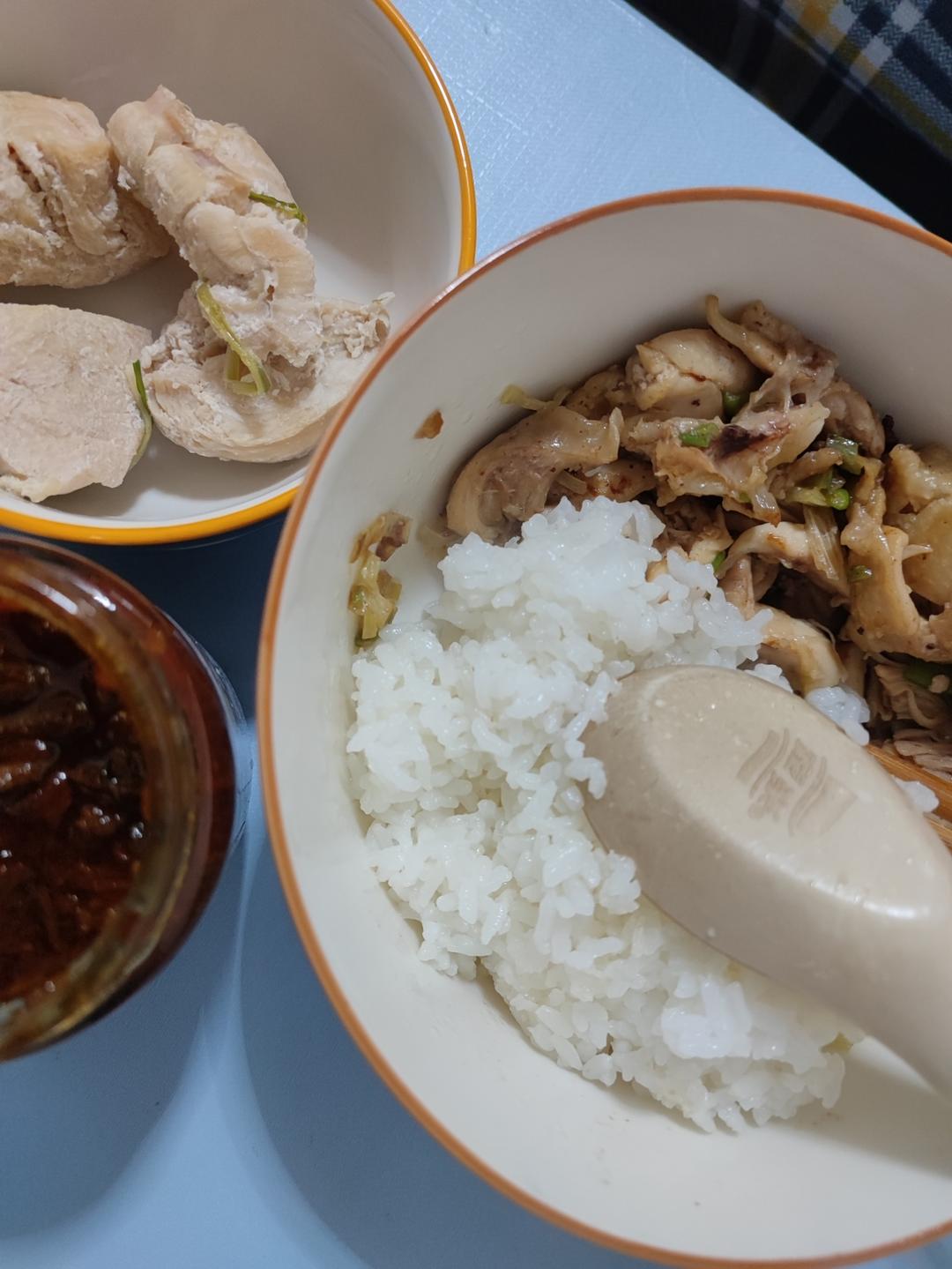 嫩滑葱油鸡腿