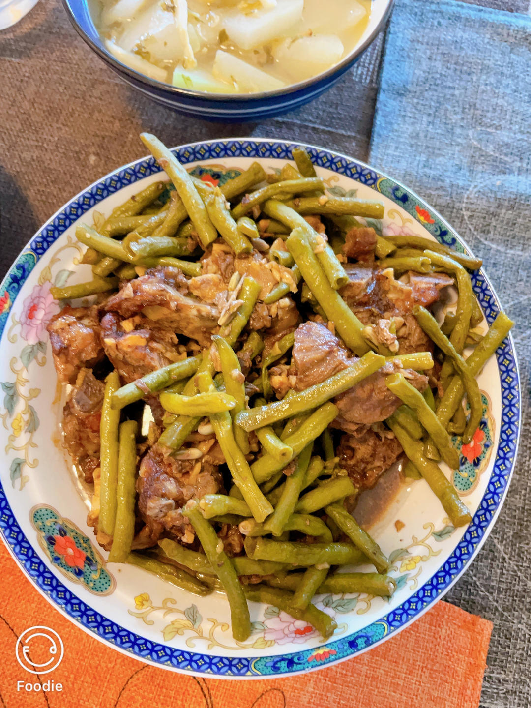 懒人低脂营养超好吃-电饭煲焖排骨