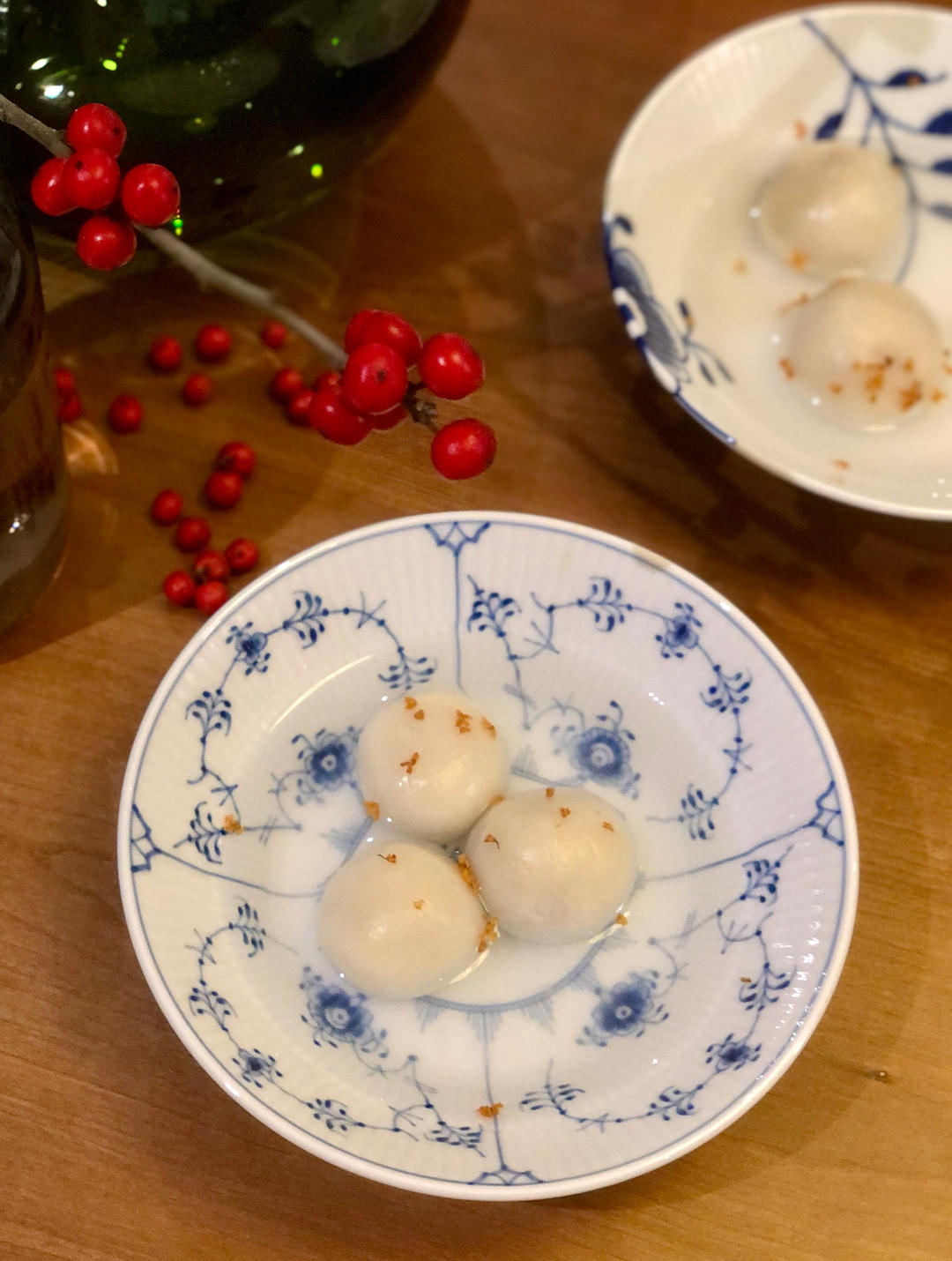 花生黑芝麻汤圆