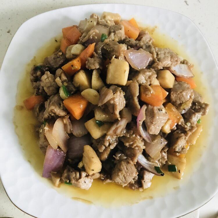 家常菜~杏鲍菇烧牛肉粒