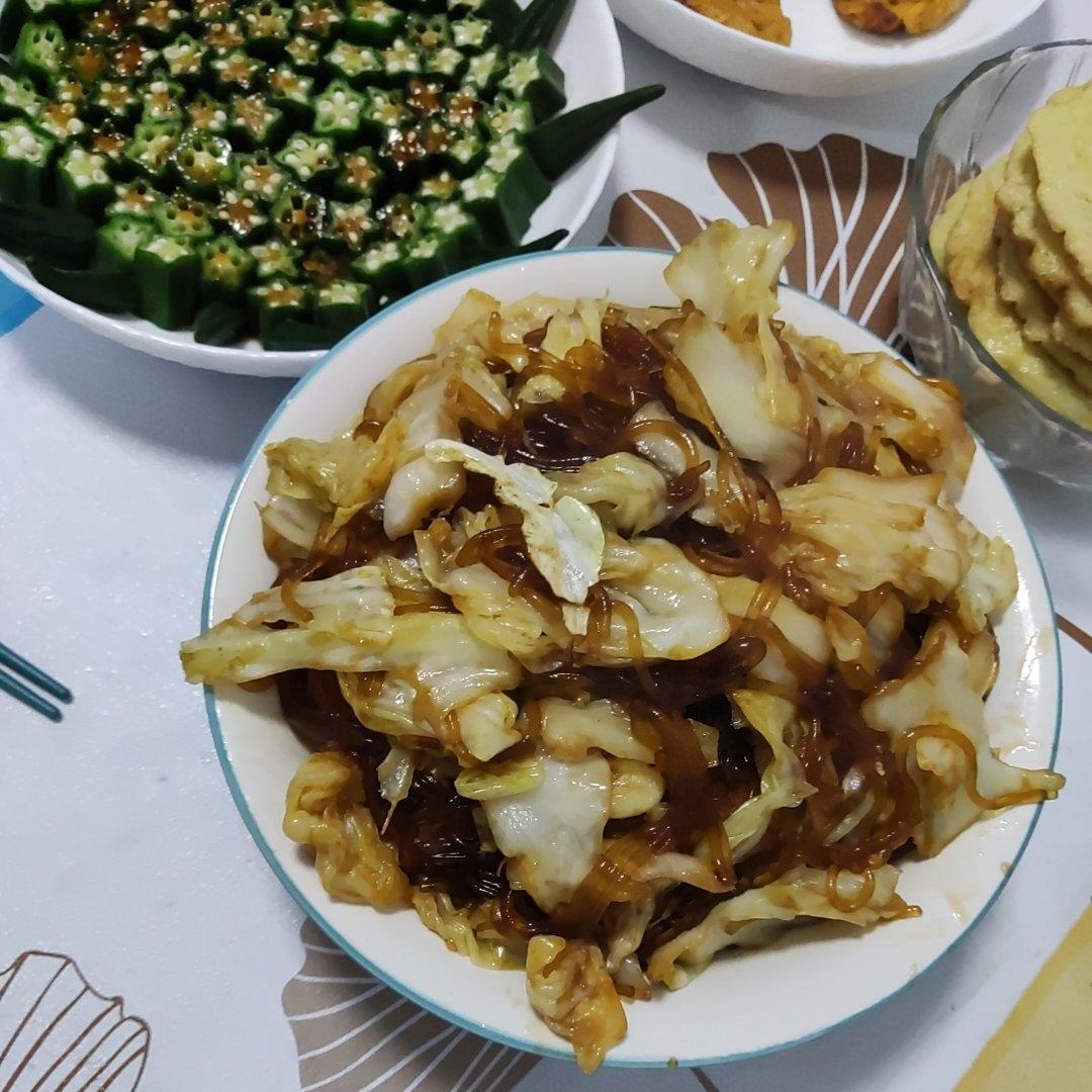 包菜炒粉丝（太太乐鮮鸡汁芝麻香油）