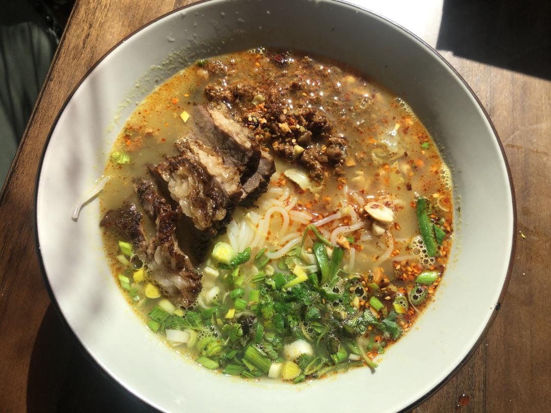 午餐•2020年2月18日