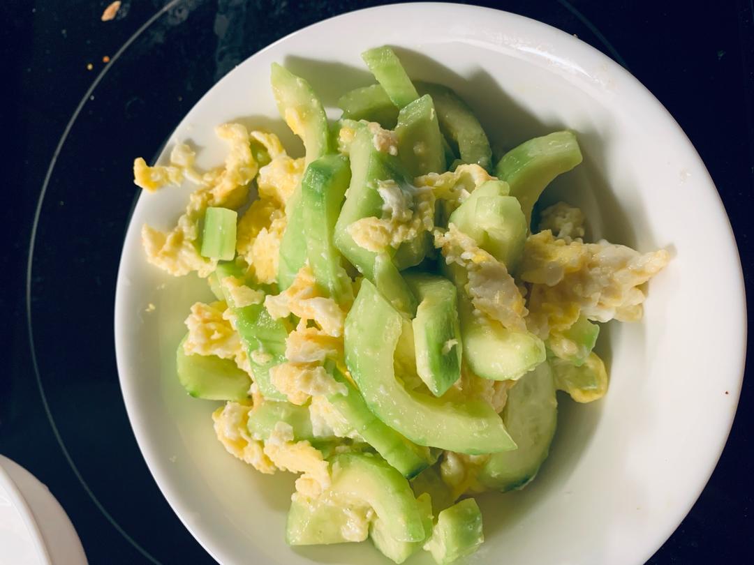 黄瓜炒鸡蛋