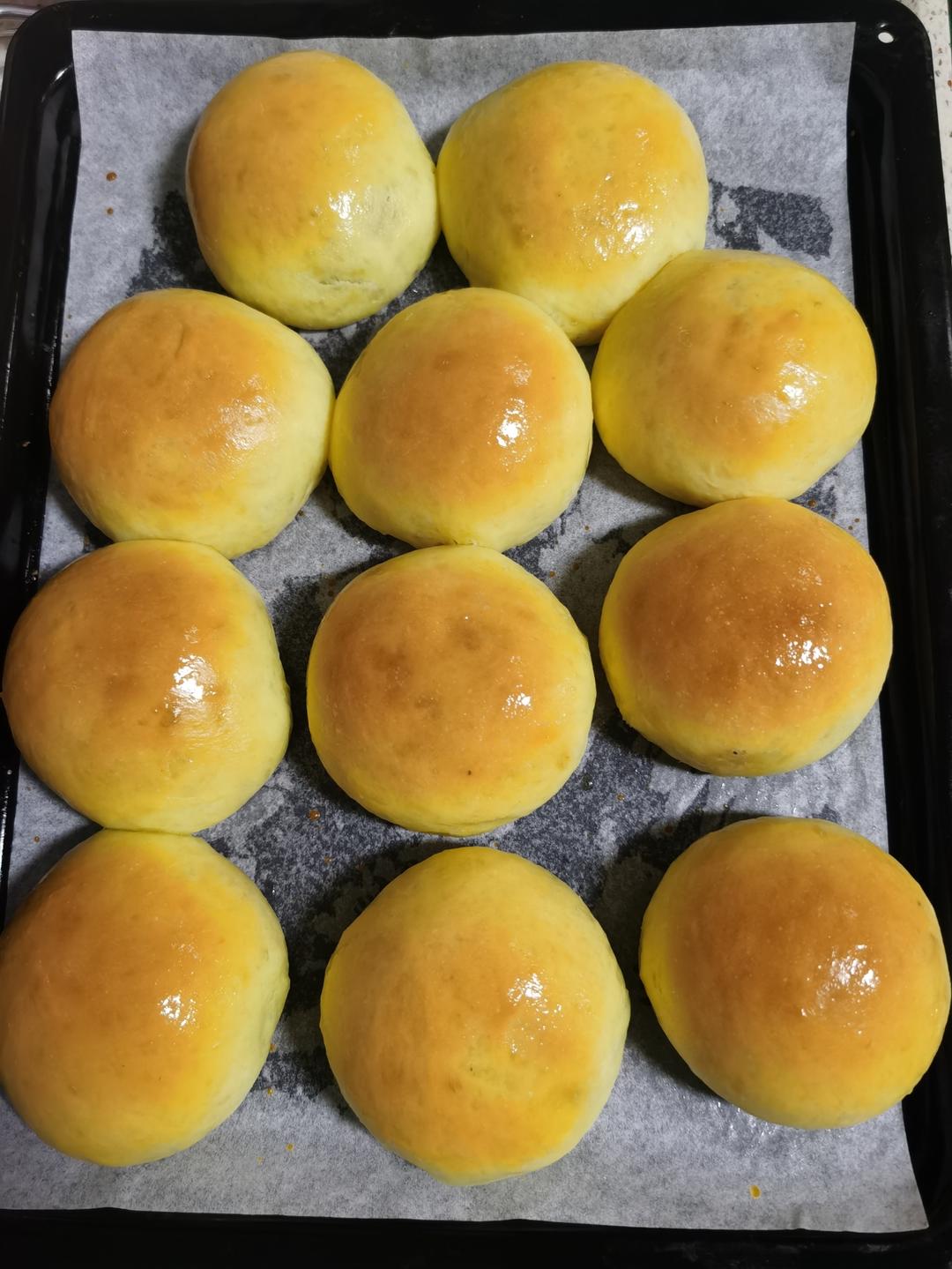 不用揉面的肉松软面包