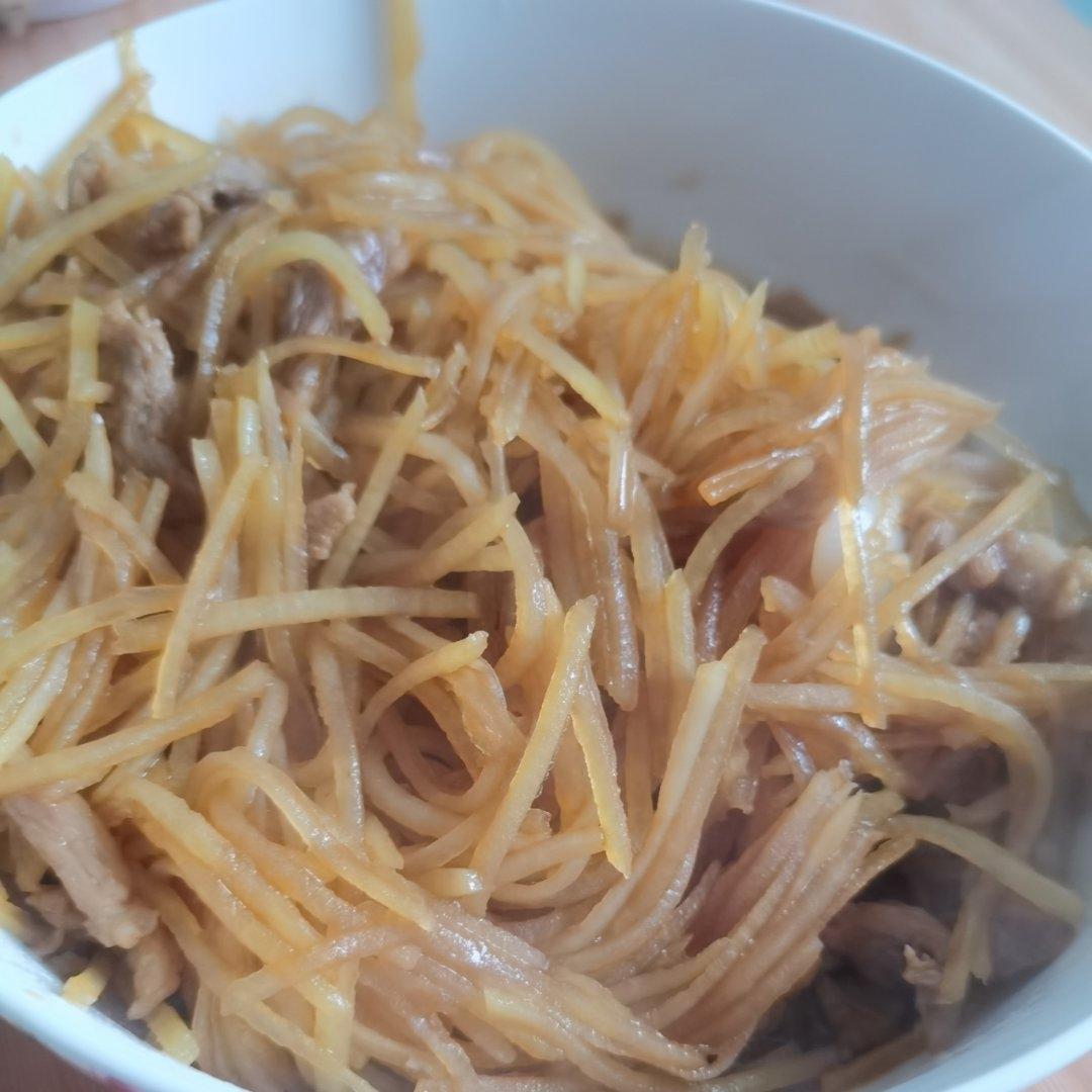土豆丝炒肉