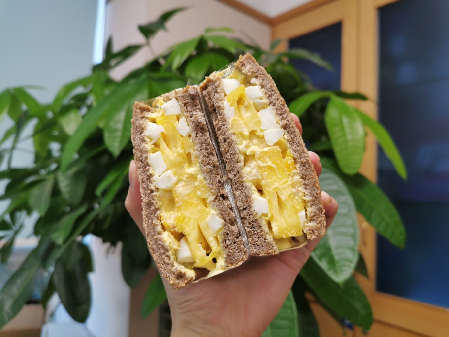 减脂早餐好伴侣—销魂酸奶鸡蛋凤梨三明治的做法