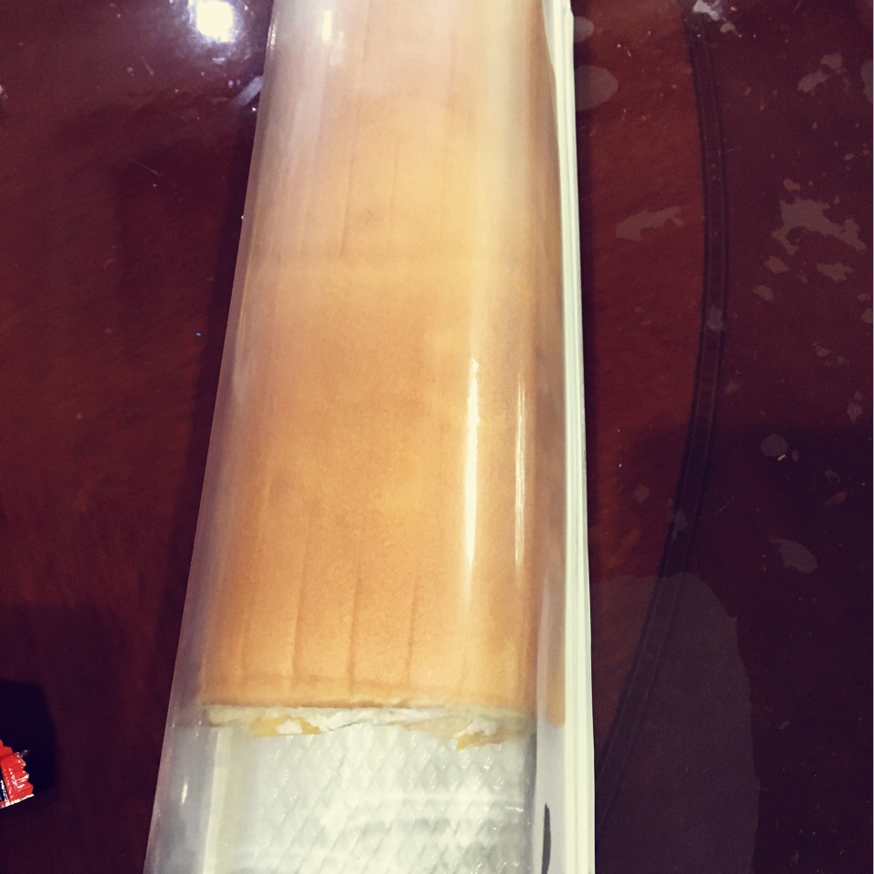 《Tinrry下午茶》教你做基础原味蛋糕卷