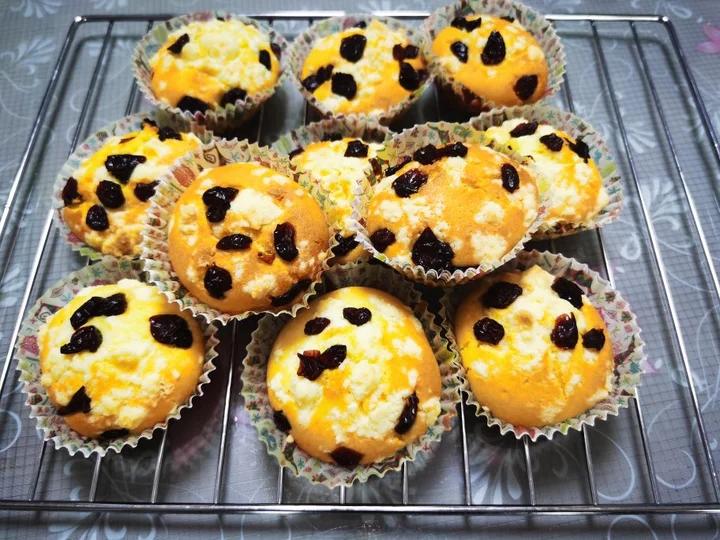 lyricaly做的马芬杯子蛋糕纸杯蛋糕蔓越莓麦芬蛋糕cupcake