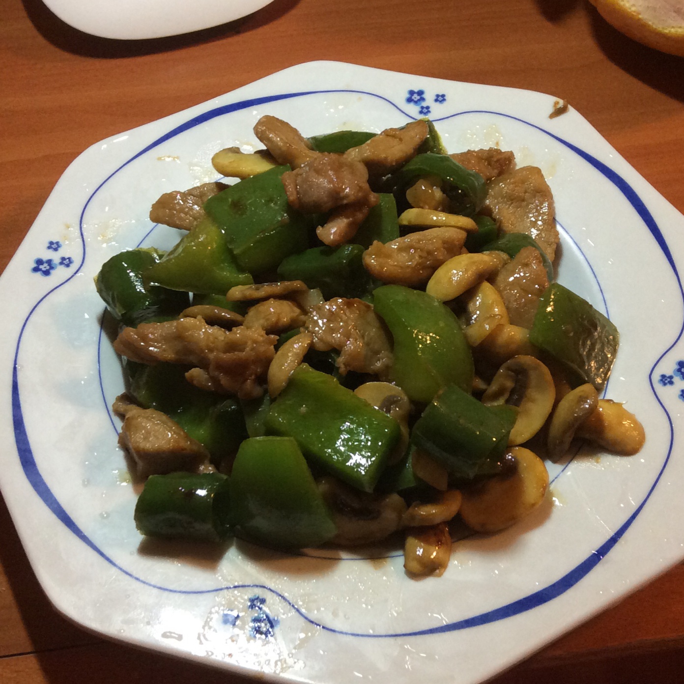 尖椒牛柳