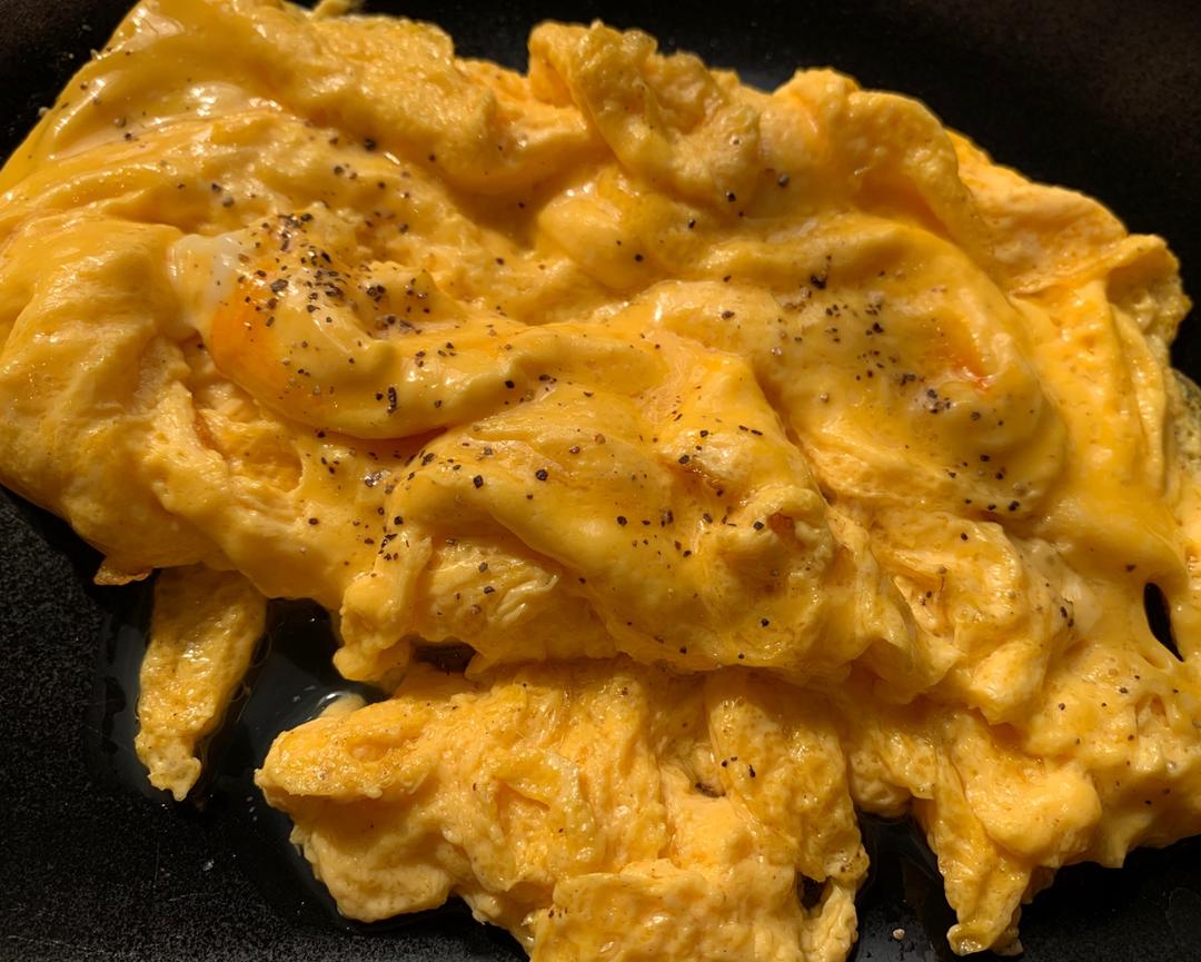 美式炒蛋 scrambled eggs