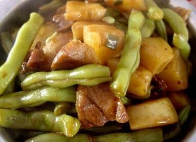 豆角土豆炖肉的做法