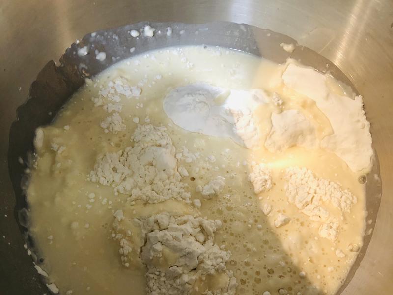 纯奶手撕吐司的做法 步骤1