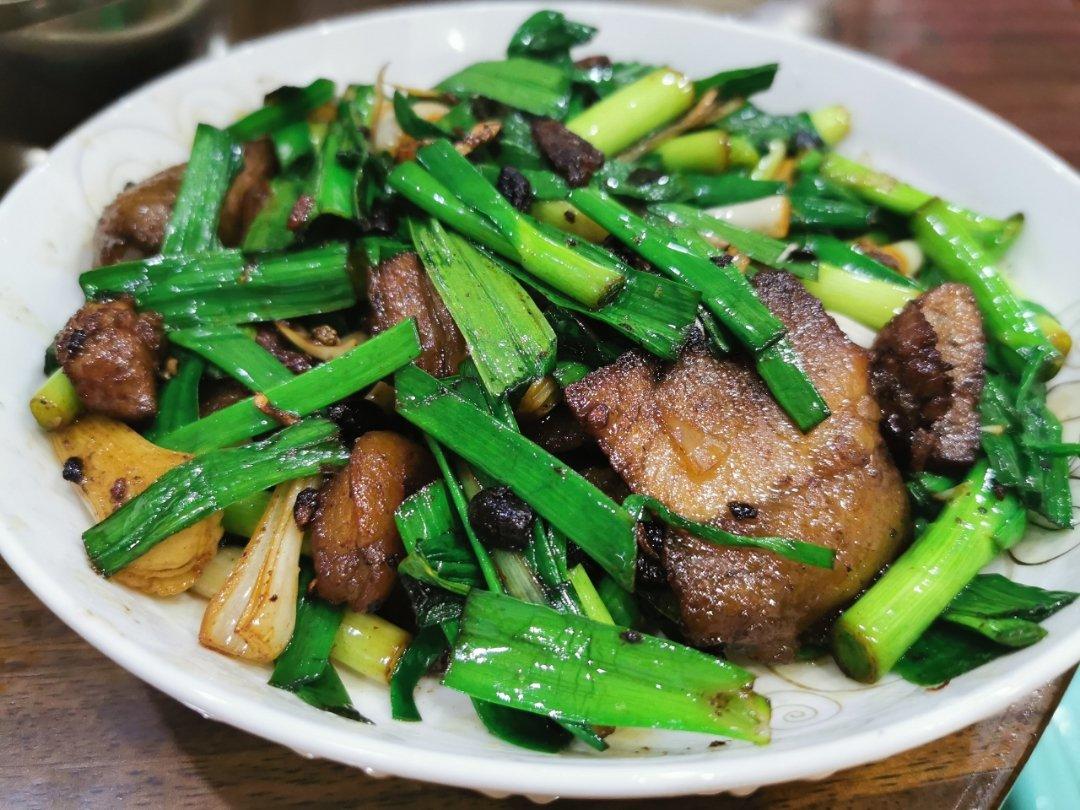 蒜苗盐煎肉