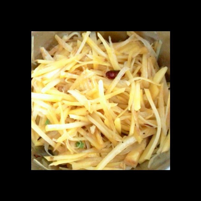 凉拌土豆丝