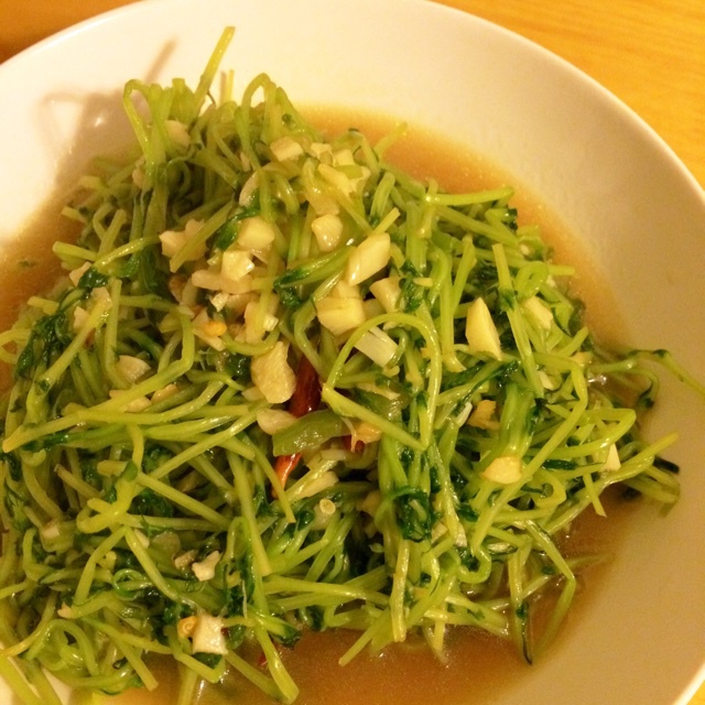 清炒豆苗
