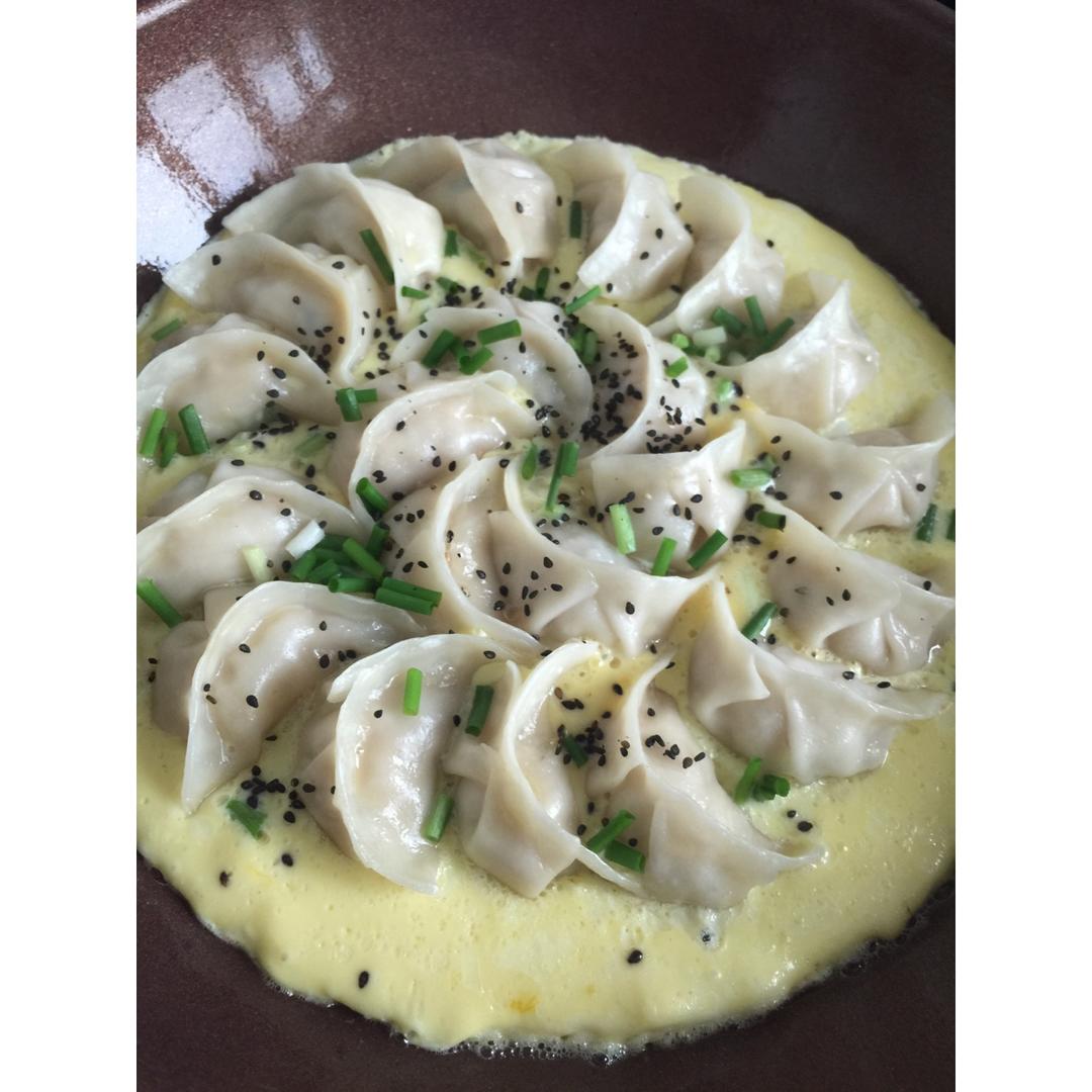 合家欢（抱蛋煎饺）