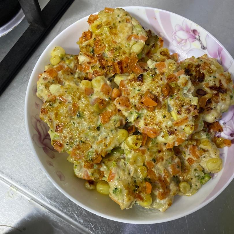 减肥餐低脂鸡胸肉饼