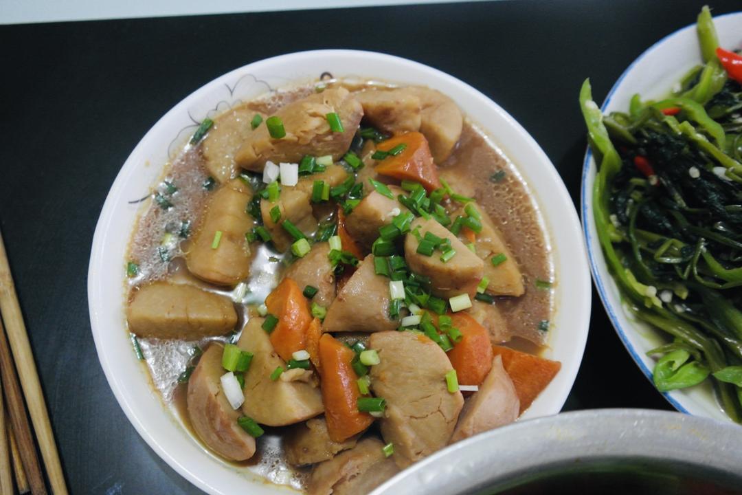 非常非常下饭的葱油红烧芋头