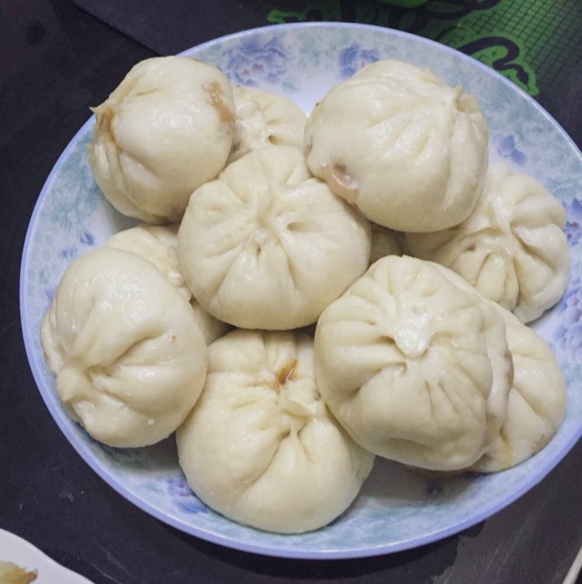 鲜肉包子