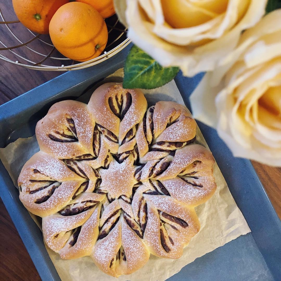 ins风圣诞节雪花豆沙面包---错过了夏天的风秋天的雨 不能再错过冬天的雪花