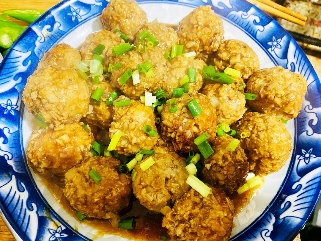莲藕猪肉丸子