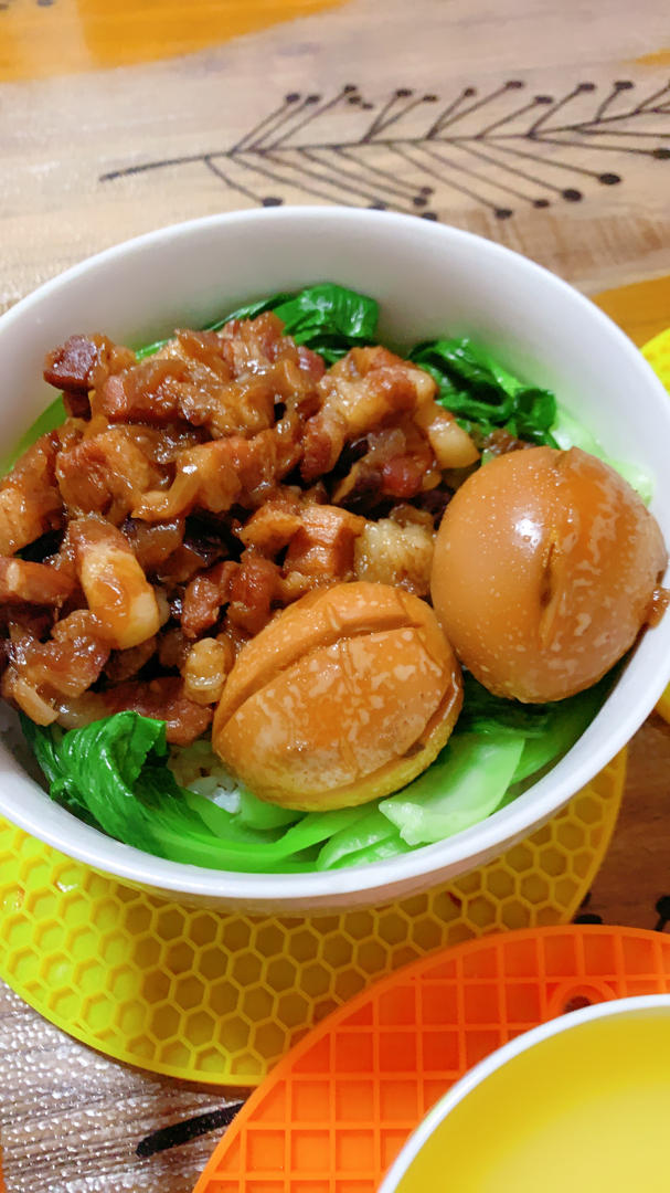 好吃到停不下来的卤肉饭