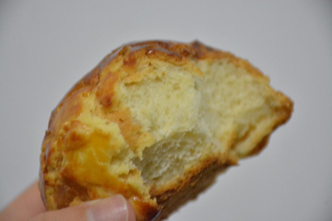 好吃到炸裂的港式菠萝包（附带制作酥皮的小视频）