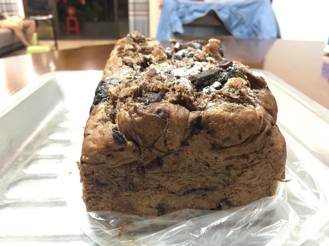 雪山巧克力吐司（巧克力奥利奥吐司面包）