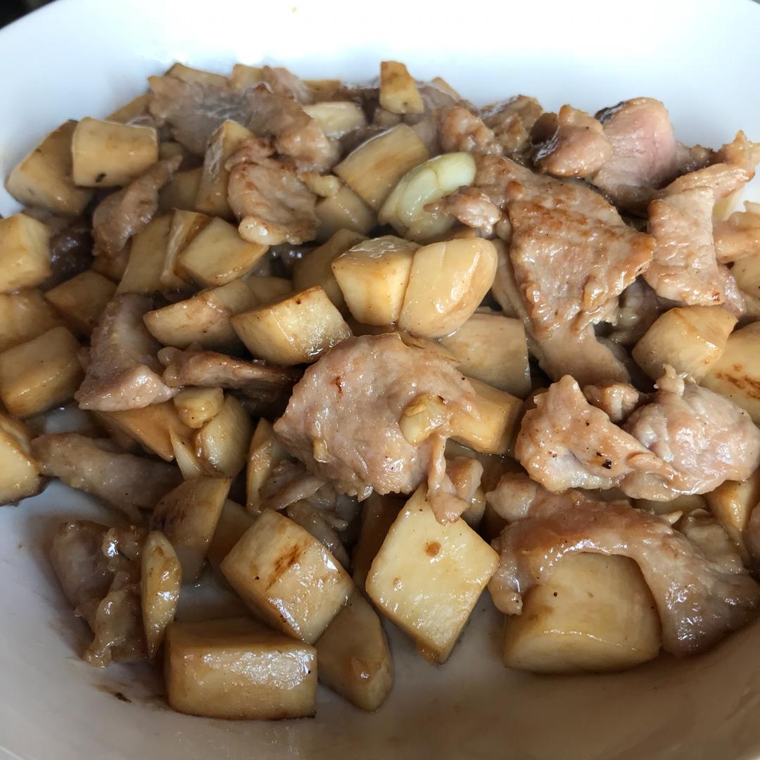 杏鲍菇炒肉片