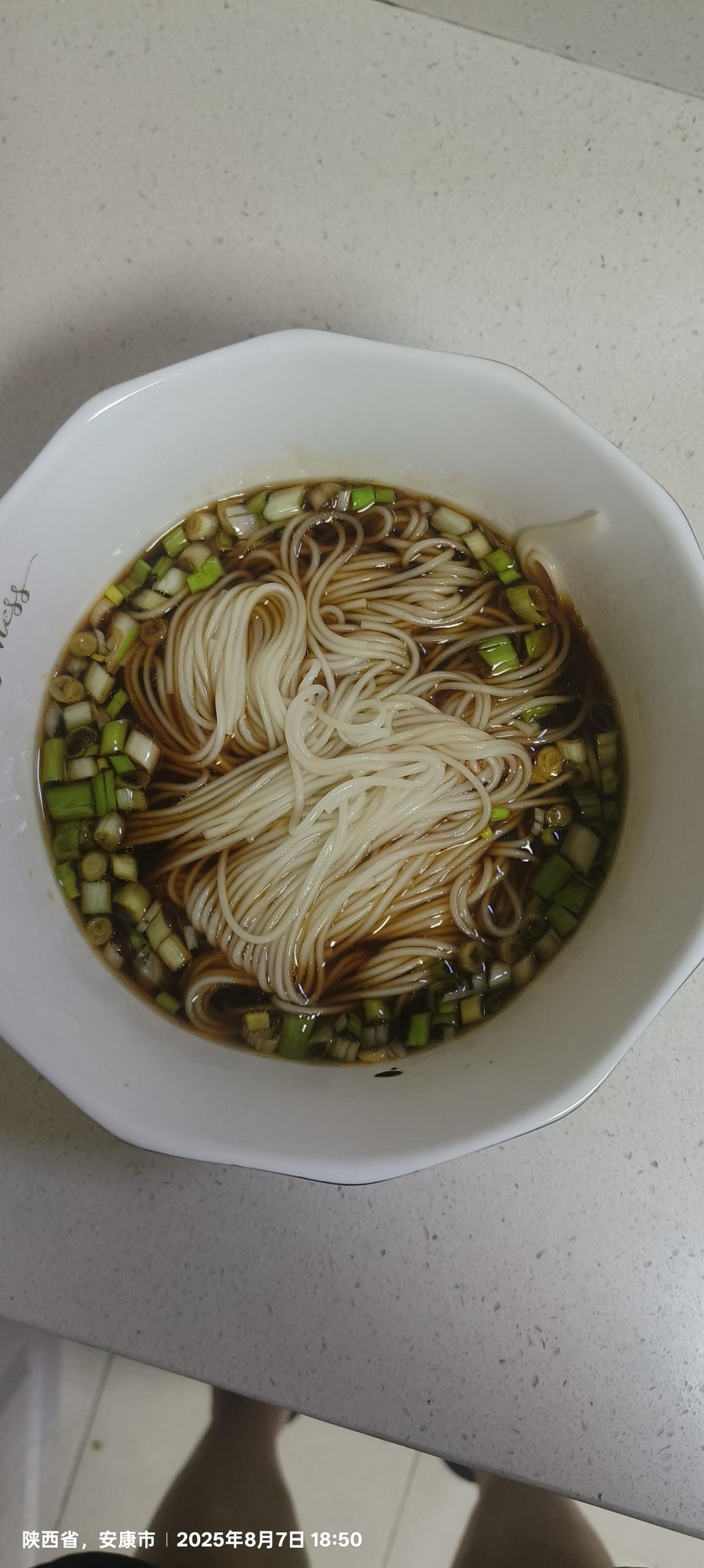 面条最简单的做法 阳春面