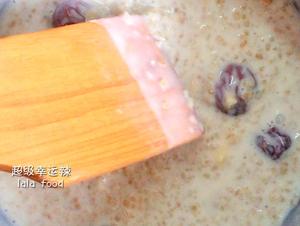 红枣木瓜牛奶燕麦粥——减肥又养颜的做法 步骤6