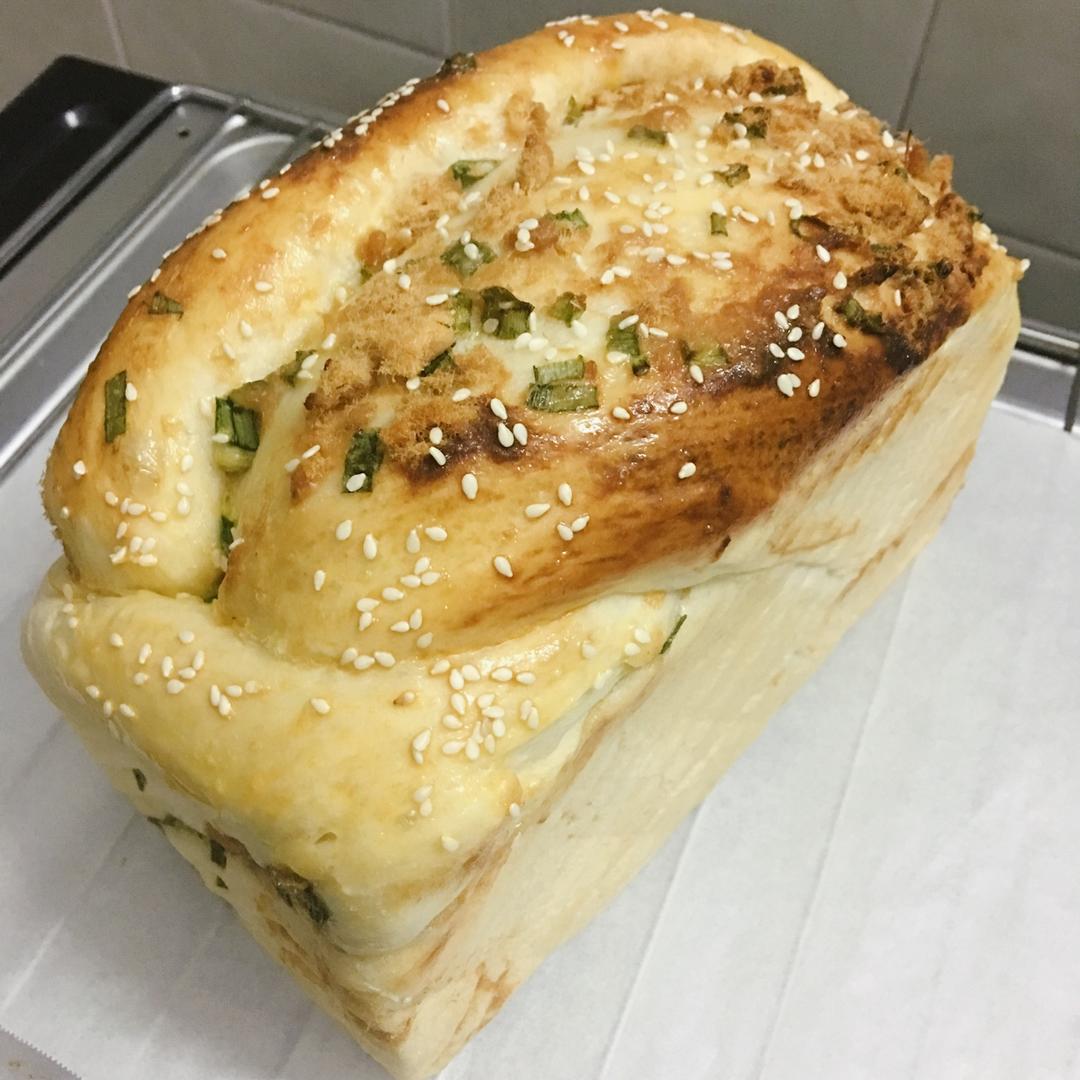 香葱肉松手撕吐司