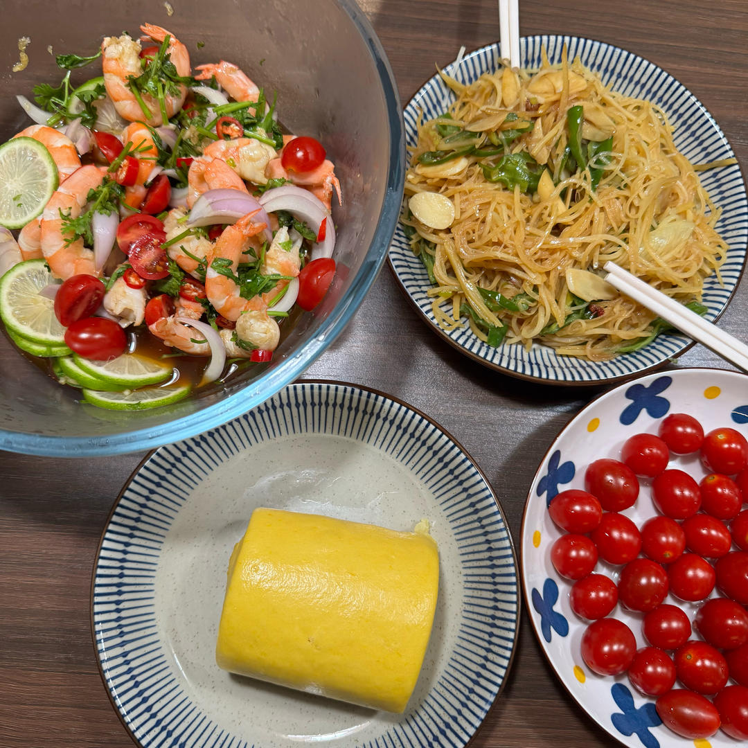 鲜嫩爽口，低脂低卡的酸辣柠檬虾，爆好吃