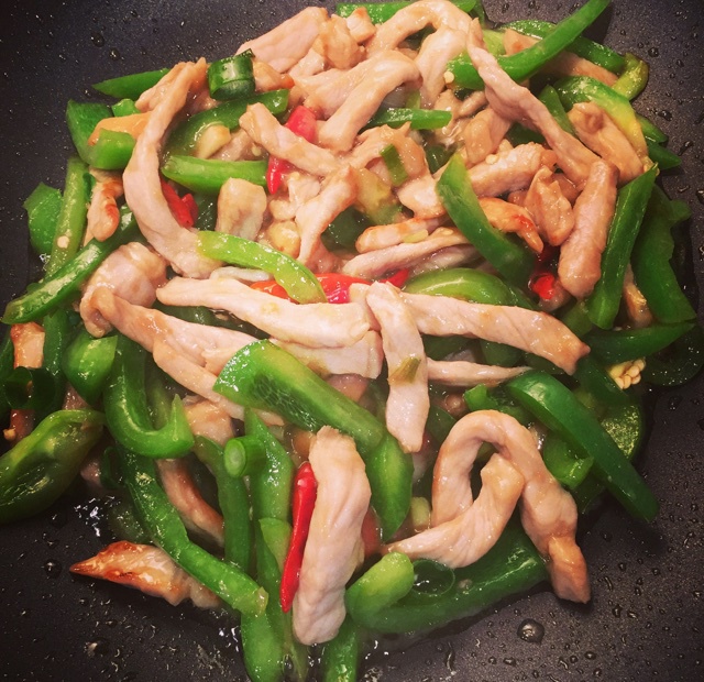 青椒炒肉丝