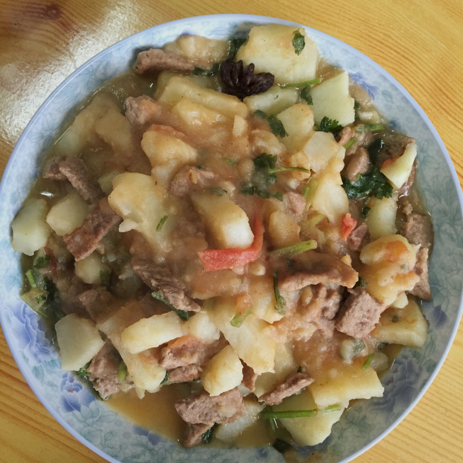 番茄土豆炖牛腩