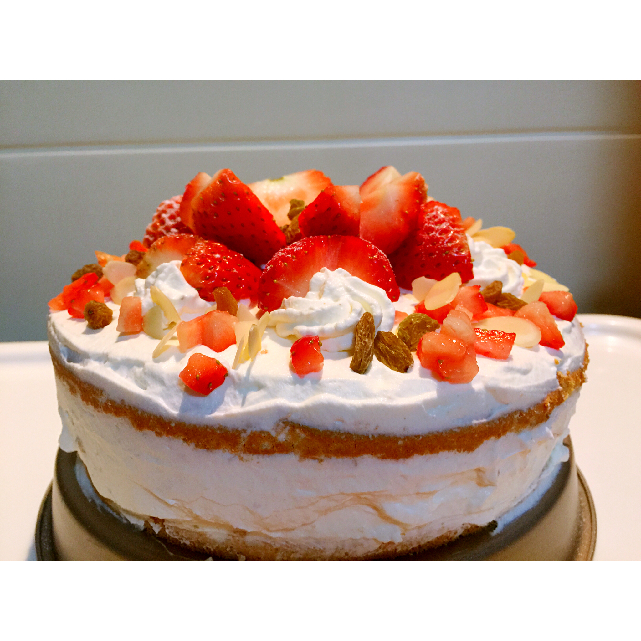 《Tinrry+》草莓奶油蛋糕（8寸配方）