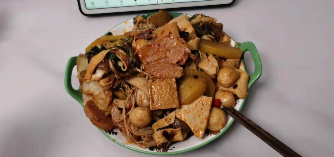 家庭聚会被赞爆的～麻辣香锅 今天这道菜太给撑场面了