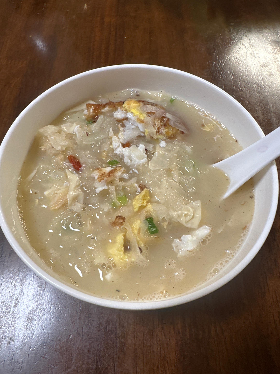 山珍海味一箩筐，不如秋天一碗萝卜汤，汤鲜味美，关键特别有营养