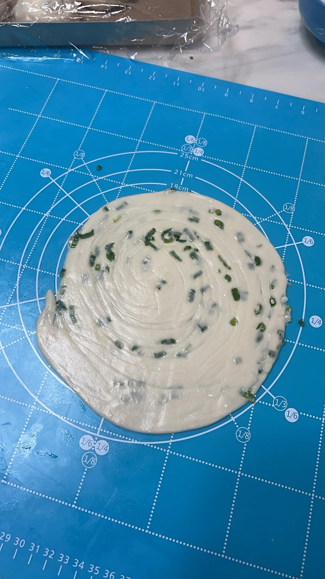 家常葱油饼 柔软多层 凉了也不硬 附细节视频详解