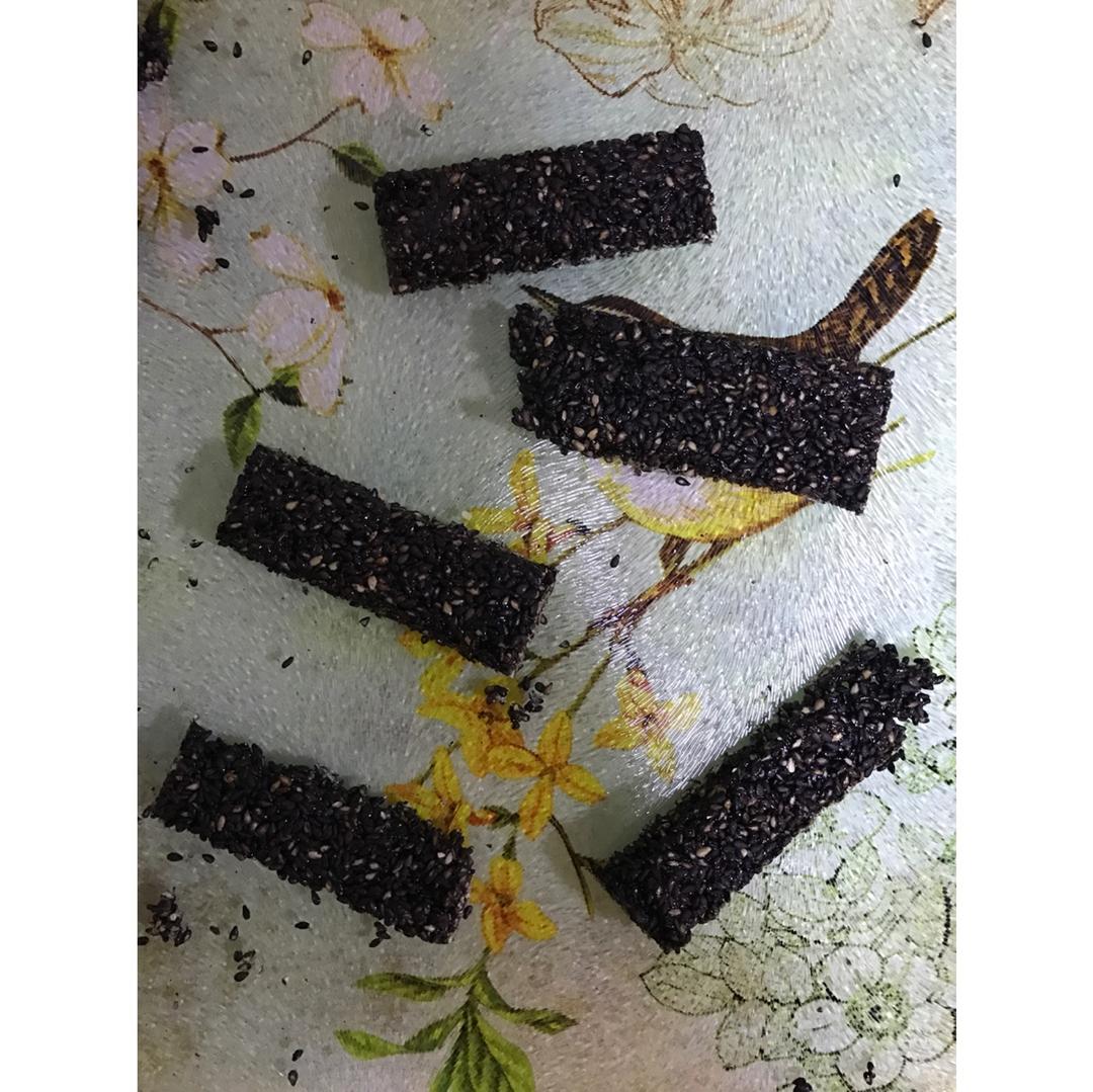 黑芝麻糖
