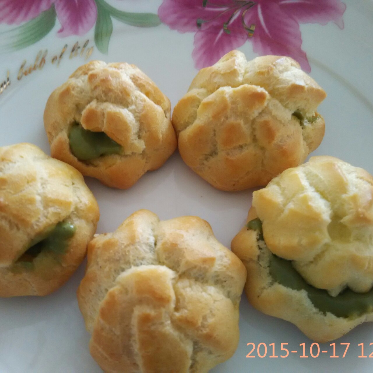 抹茶卡仕达泡芙