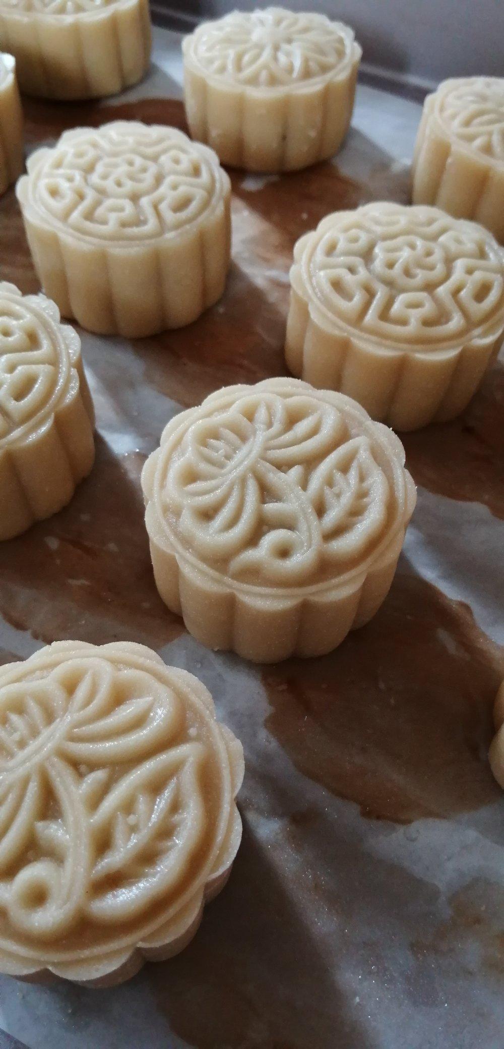 玫瑰椰蓉月饼(方子成熟)，不塌腰不泄脚，上色好