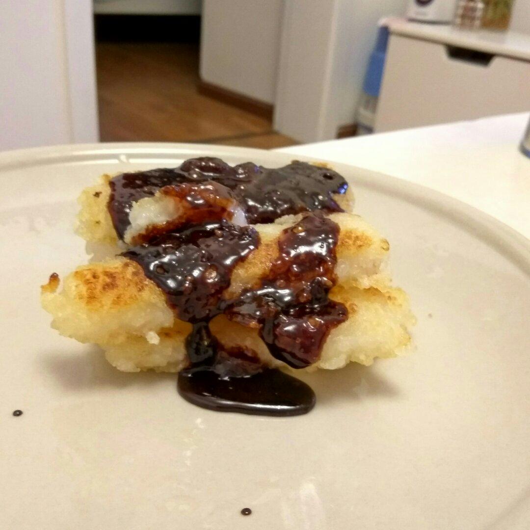糯米糍粑---江南人叫它糍饭糕！