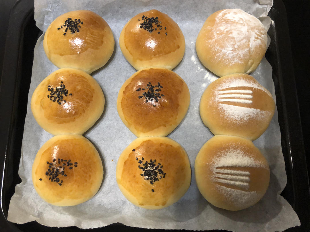 基础款红豆餐包