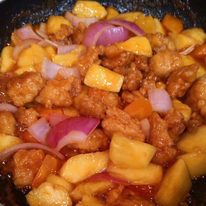 咕噜肉（菠萝+鸡胸肉）